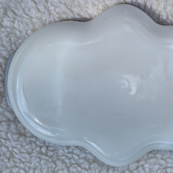 Fire King Oven Ware divided dish. - Picture 7 of 7